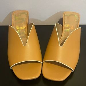 ❌SOLD❌ Circus by Sam Edelman Slides